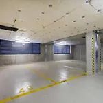 Marina Apartment At Danube - Free Private Parking!